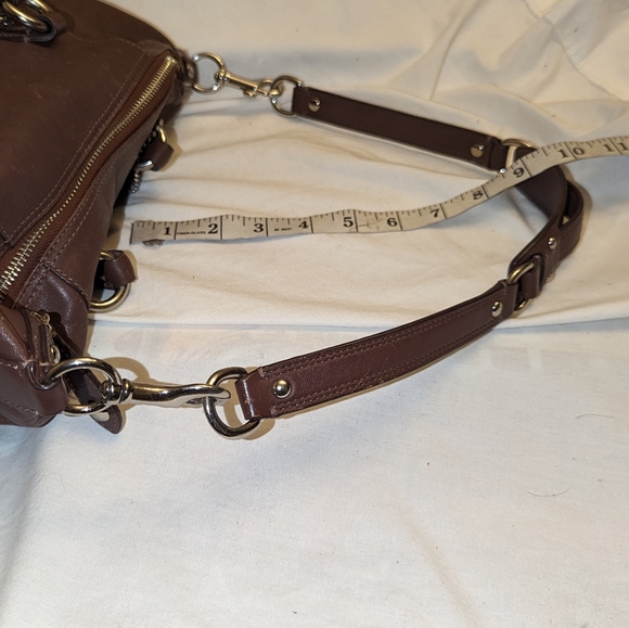 Beautiful Brown Leather Coach Bag - Picture 4 of 9